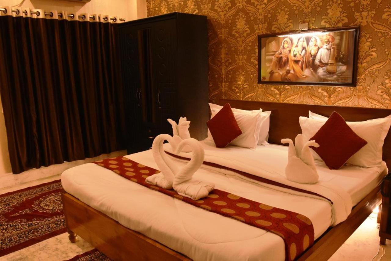 Hotel Gateway Continental Kolkata Exterior photo