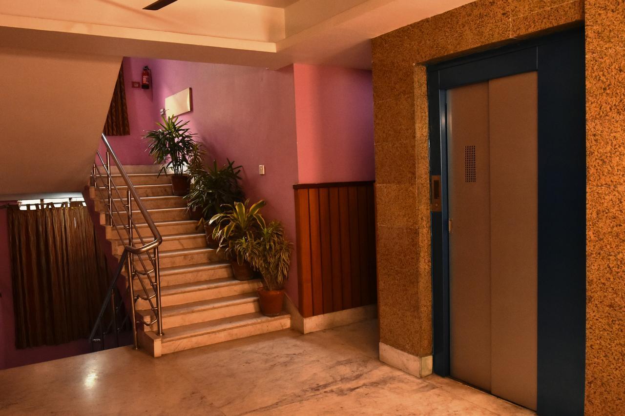 Hotel Gateway Continental Kolkata Exterior photo